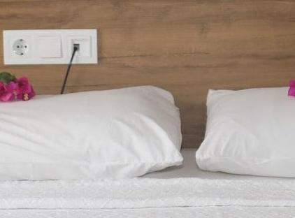Istanbul Beach Hotel                                                                        تورنگار