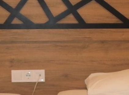 Istanbul Beach Hotel                                                                        تورنگار