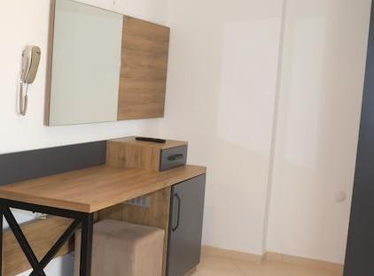 Istanbul Beach Hotel                                                                        تورنگار