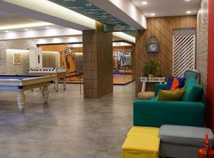 Istanbul Beach Hotel                                                                        تورنگار