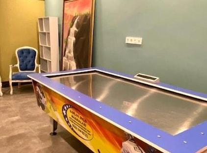 Istanbul Beach Hotel                                                                        تورنگار