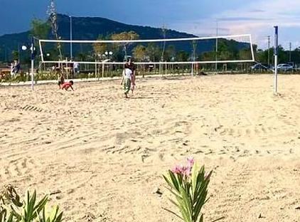 Istanbul Beach Hotel                                                                        تورنگار