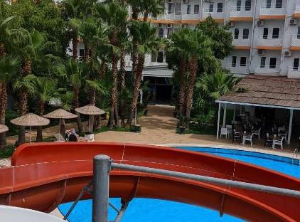 UK Hotel Kiriş آنتالیا تورنگار