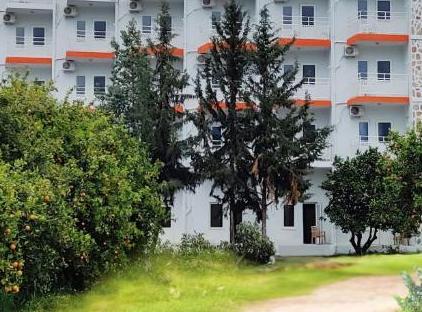 UK Hotel Kiriş تورنگار
