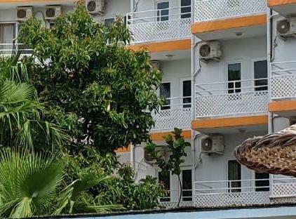 UK Hotel Kiriş تورنگار