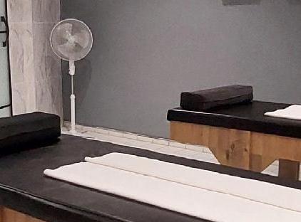 UK Hotel Kiriş تورنگار