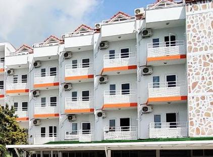 UK Hotel Kiriş تورنگار