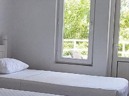 UK Hotel Kiriş تورنگار