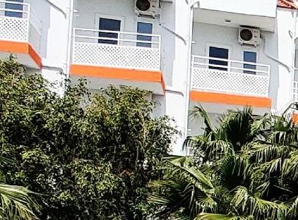 UK Hotel Kiriş تورنگار