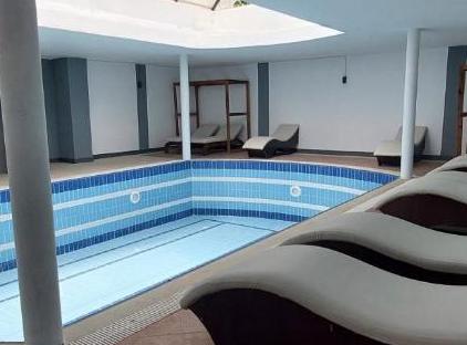 UK Hotel Kiriş تورنگار