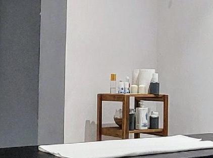 UK Hotel Kiriş تورنگار