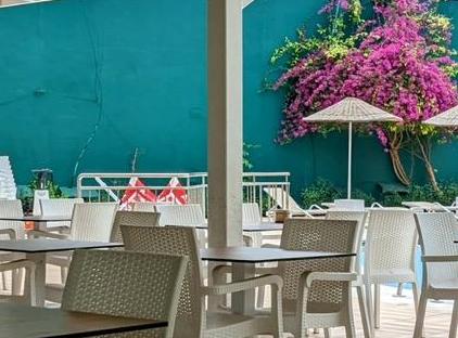 UK Hotel Kiriş تورنگار