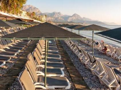 Golden Lotus Hotel تورنگار