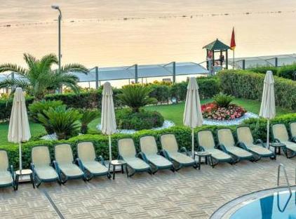 Golden Lotus Hotel تورنگار
