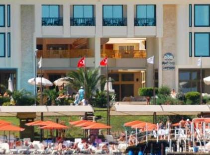 Golden Lotus Hotel تورنگار