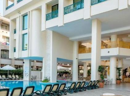 Golden Lotus Hotel تورنگار
