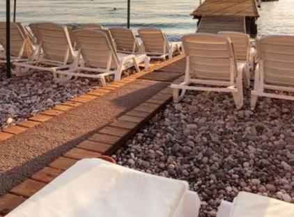 Golden Lotus Hotel تورنگار