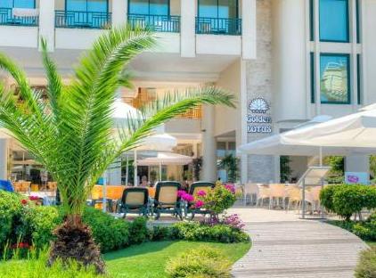 Golden Lotus Hotel تورنگار