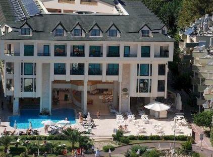 Golden Lotus Hotel تورنگار