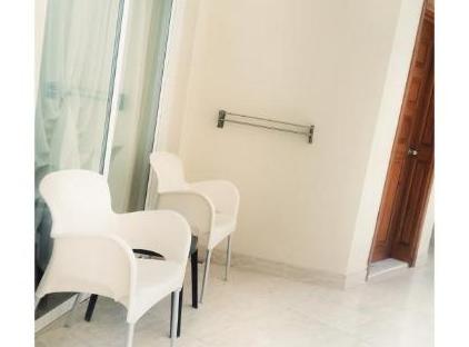 Golden Lotus Hotel تورنگار