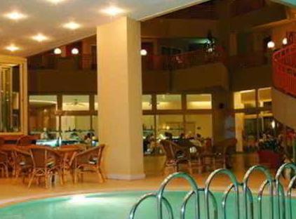 Golden Lotus Hotel تورنگار