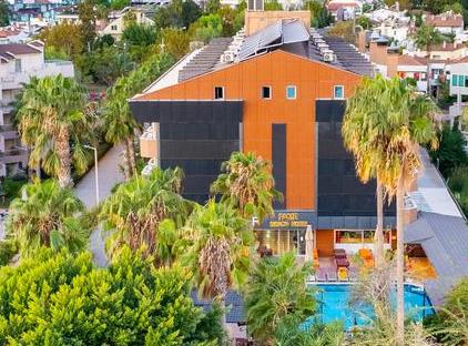 Fame Beach Hotel تورنگار