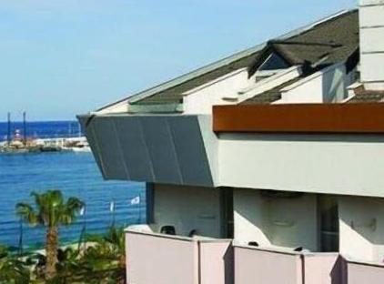 Fame Beach Hotel تورنگار