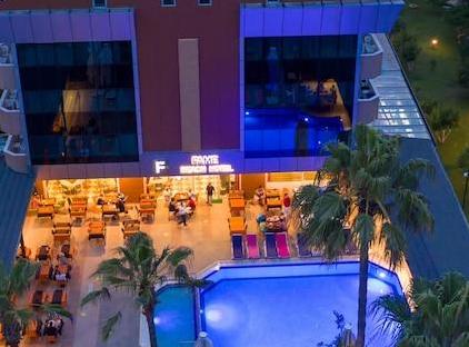 Fame Beach Hotel تورنگار