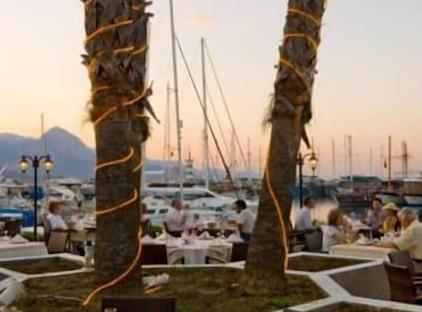 Fame Beach Hotel تورنگار