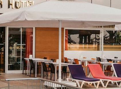 Fame Beach Hotel تورنگار