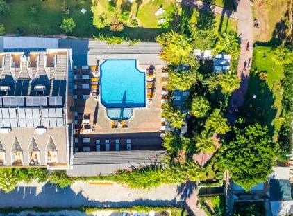 Fame Beach Hotel تورنگار