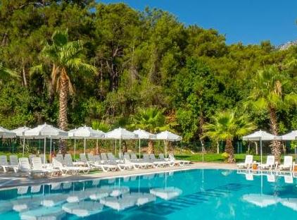 Armas Garden Hotel تورنگار