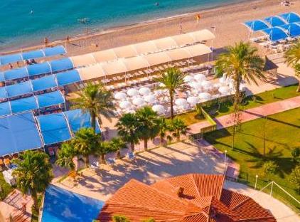 Armas Garden Hotel تورنگار