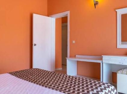 Armas Garden Hotel تورنگار