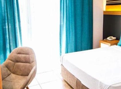 CLUB HOTEL SUNBEL تورنگار