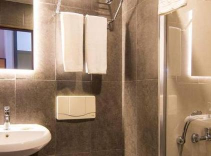 CLUB HOTEL SUNBEL تورنگار