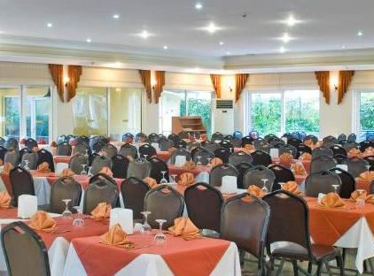 CLUB HOTEL SUNBEL تورنگار