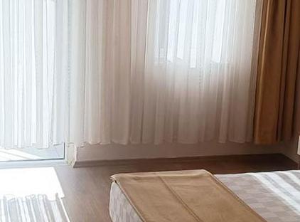 Alexius Beach Hotel تورنگار