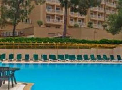 Alexius Beach Hotel تورنگار