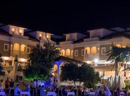 Viking Garden Hotel تورنگار