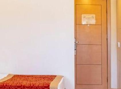 Viking Garden Hotel تورنگار