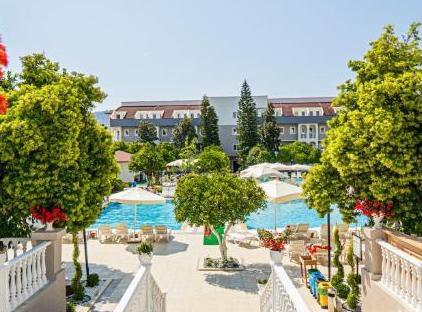 Viking Garden Hotel تورنگار