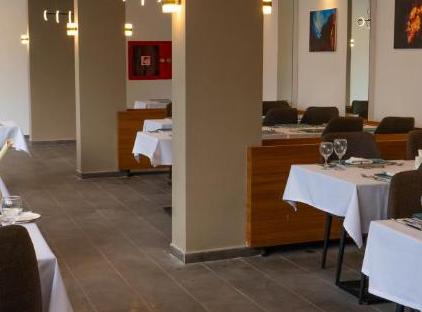 Viking Garden Hotel تورنگار