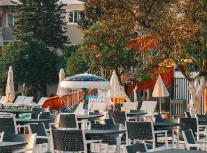Viking Garden Hotel تورنگار