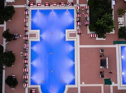 Viking Garden Hotel تورنگار