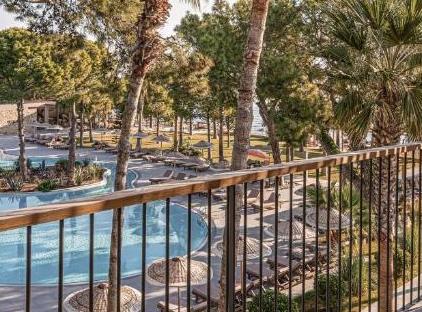 Balmy Beach Resort Kemer تورنگار