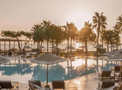 Balmy Beach Resort Kemer تورنگار