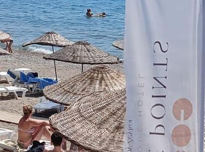 Three Points Hotel تورنگار