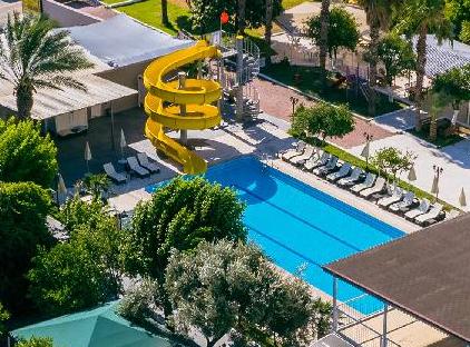 Grand Hotel Derin تورنگار