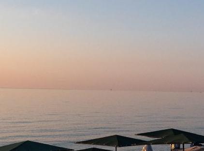 Grand Hotel Derin تورنگار